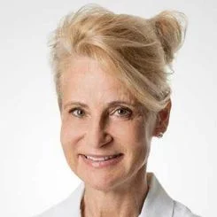 Porträt DR. MED. NICOLE WISMER